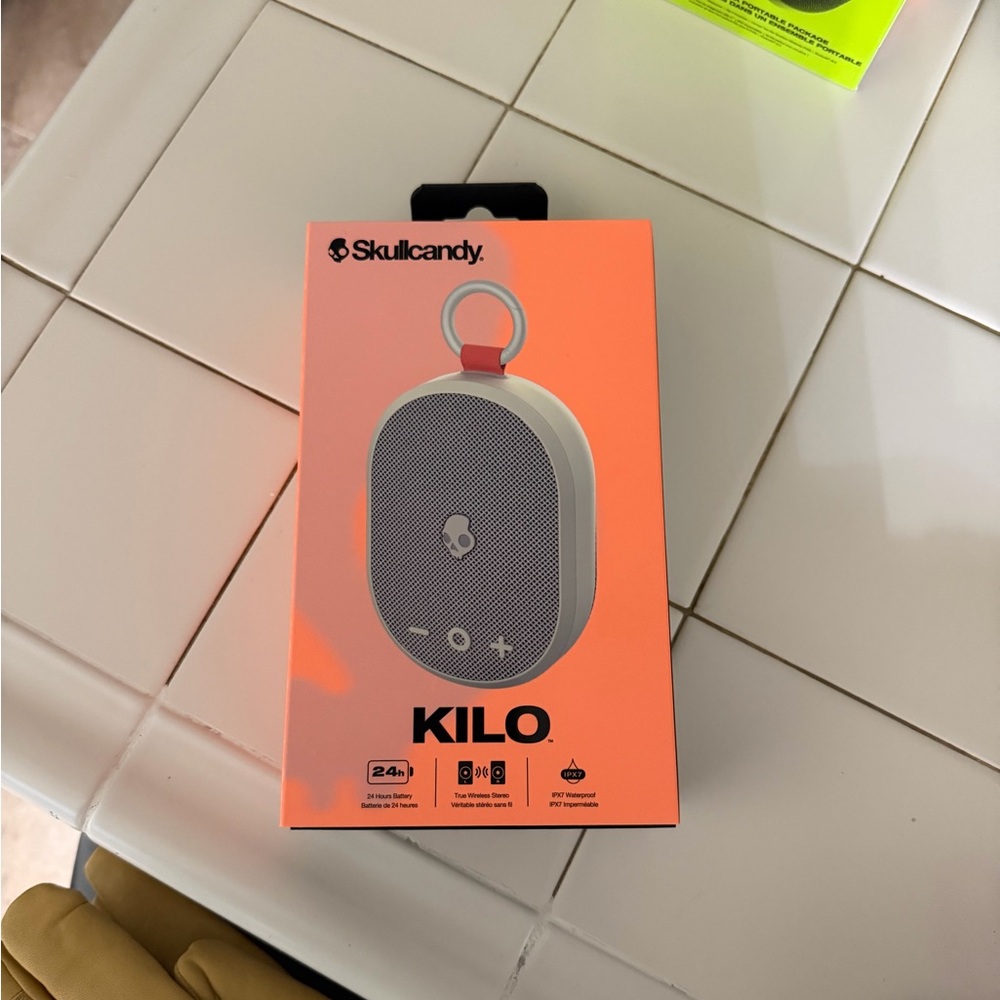 Skullcandy Kilo Speaker - Orange and Gray